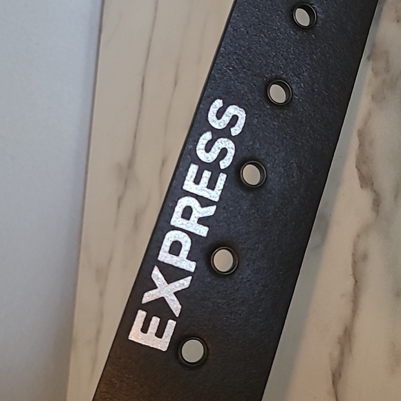 Express Brown Leather Grommets Women's Belt Medium Casual Neutral Gorpcore - Picture 4 of 8